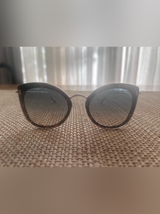 Tom Ford Accessories - Tom Ford Charlotte 62mm Gold Tone w/Havana Tortoise Butterfly Shape Polarized.
